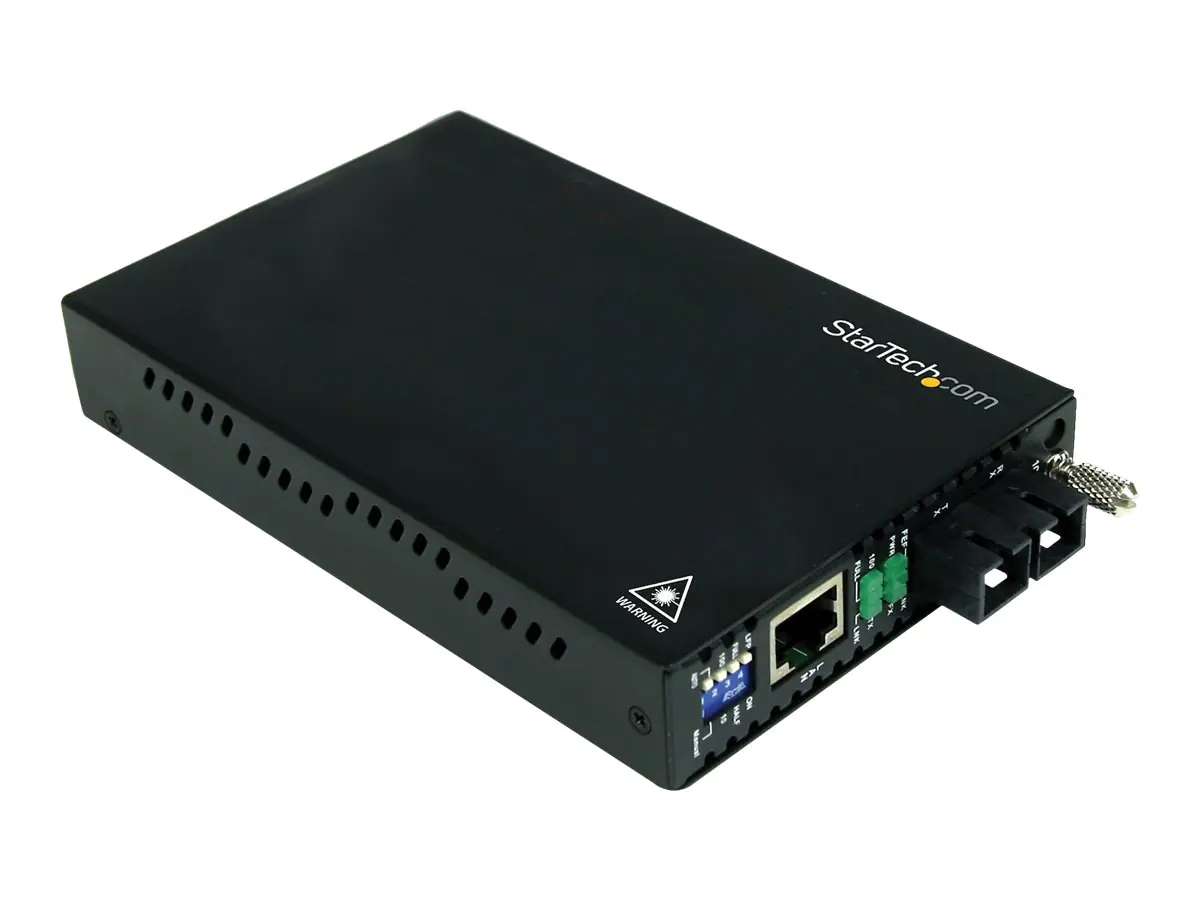 StarTech 10/100 Mbit/s Ethernet Single Mode LWL / Glasfaser SC Medienkonverter 30 km - 100Base-FX - Medienkonverter - 100Mb LAN - 100Base-FX - RJ-45 / SC Single-Modus - bis zu 30 km - 1310 nm - für P/N: ETCHS2U, SVA12M2NEUA, SVA12M5NA