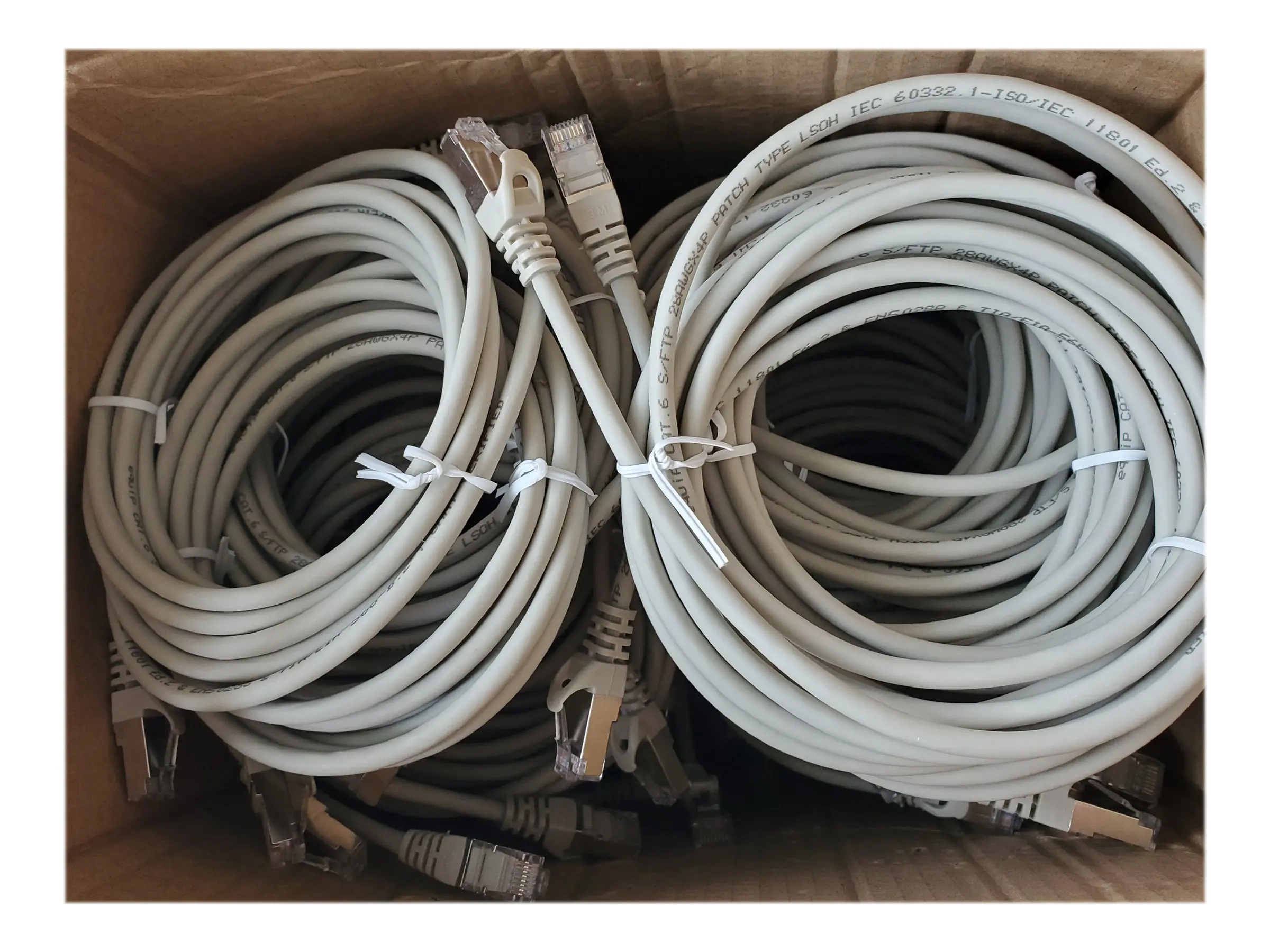 equip - Patch-Kabel - RJ-45 (M) zu RJ-45 (M) - 2 m - SFTP, PiMF - CAT 6 - geformt, verseilt - Grau (Packung mit 34)