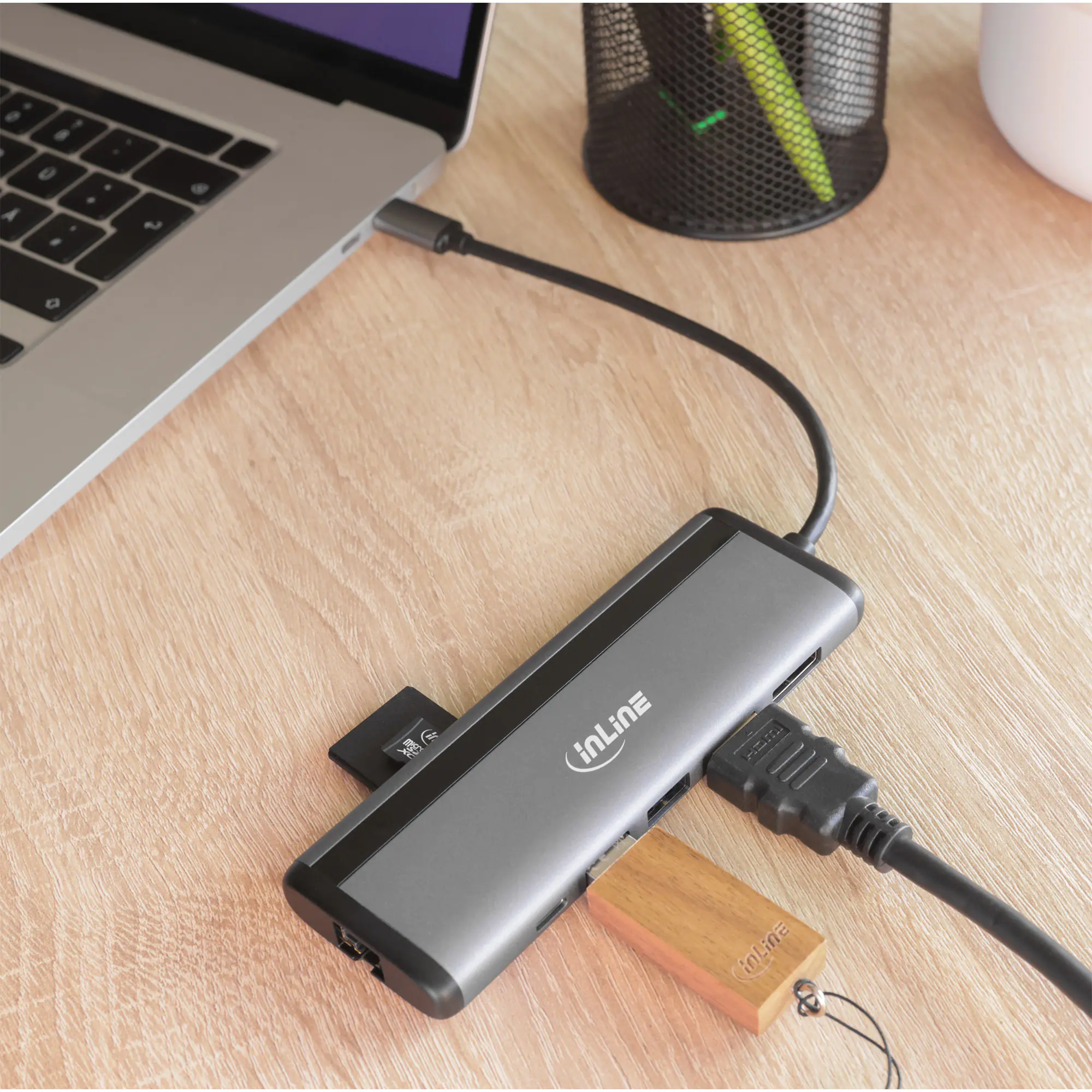 InLine 8-in-1 USB-C Multihub - HDMI - DP - USB 3.2 - PD 3.0 100W - MST 33278B