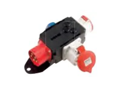 Bachmann CEE adapter - Stromverteilungseinheit - Wechselstrom 400 V - Ausgangsanschlüsse: 3 (3 x Stromversorgung) - Deutschland