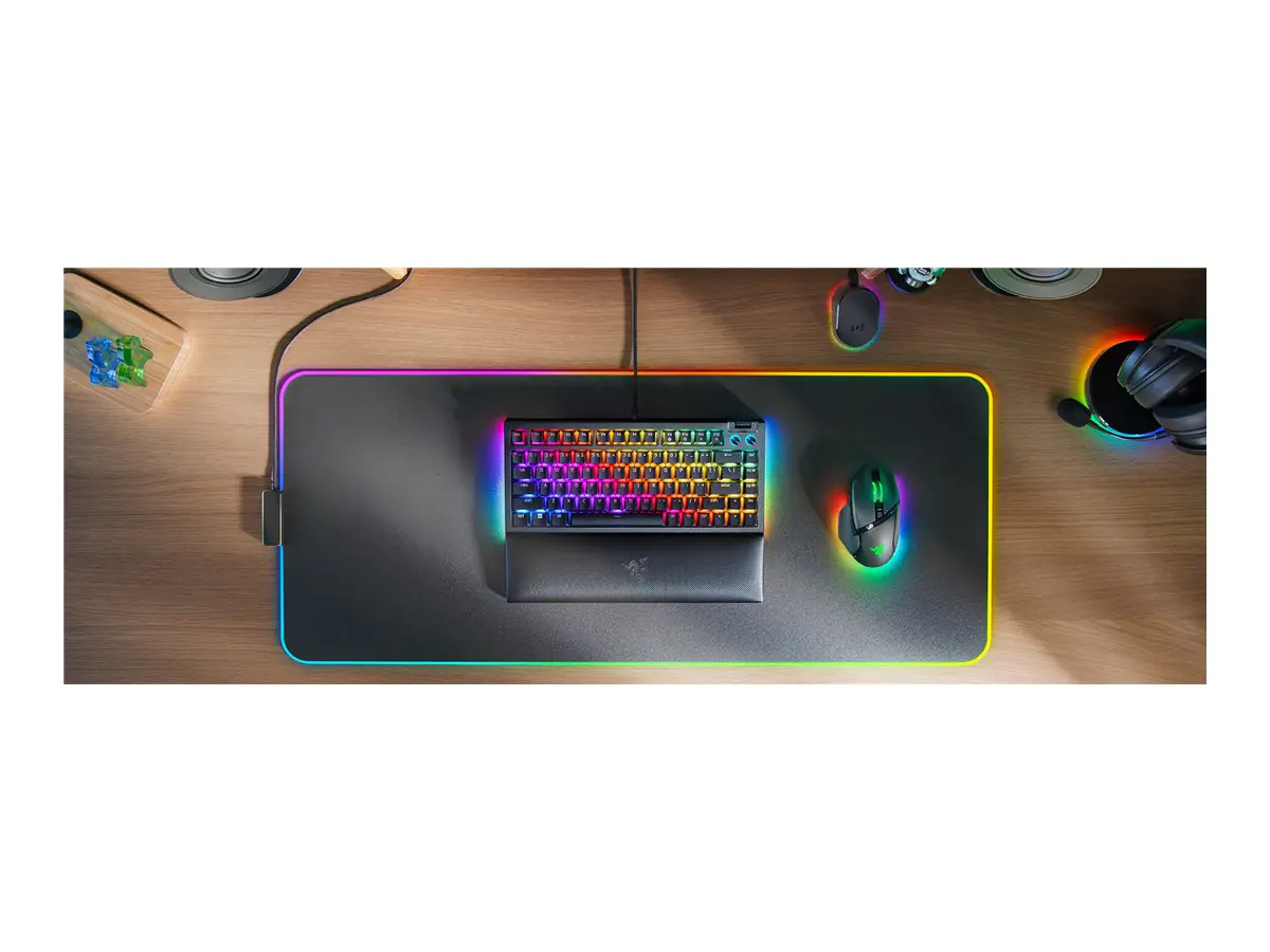 Razer BlackWidow V4 75% - Tastatur - Hintergrundbeleuchtung - USB-C - QWERTY - US International - Tastenschalter: Razer Orange Gen-3