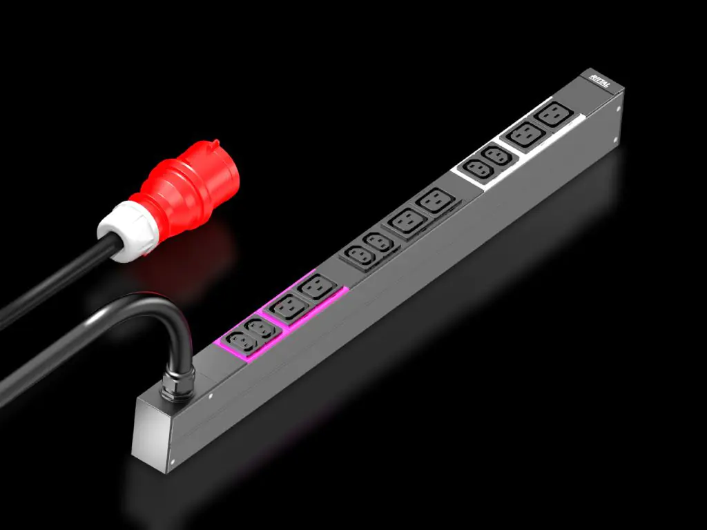 Rittal PDU Basic - Stromverteilungseinheit - Wechselstrom 400 V - 11 kW - 3 Phasen - Ausgangsanschlüsse: 12 (6 x IEC 60320 C19, 6 x IEC 60320 C13) 7979132