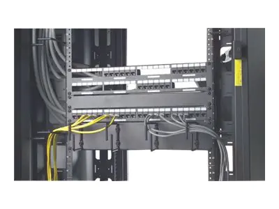 APC Netzwerkkabel - TAA-konform - RJ-45 (W)