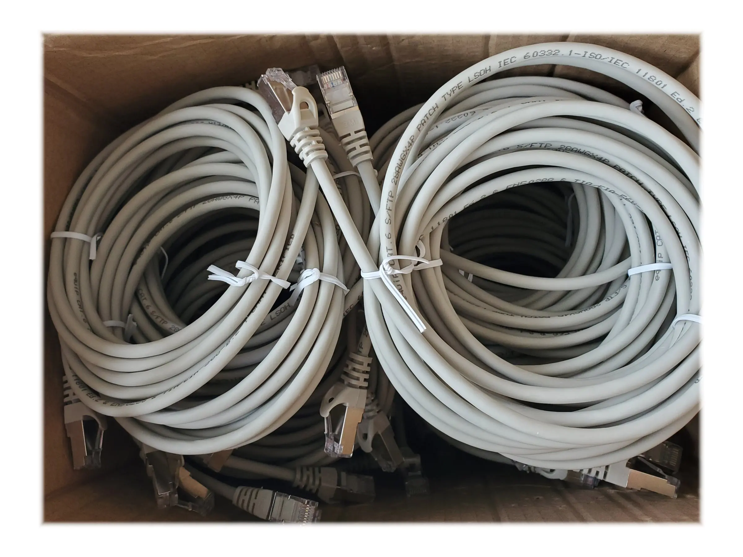 equip - Patch-Kabel - RJ-45 (M) zu RJ-45 (M) - 10 m - SFTP, PiMF - CAT 6 - geformt, verseilt - Grau (Packung mit 9)