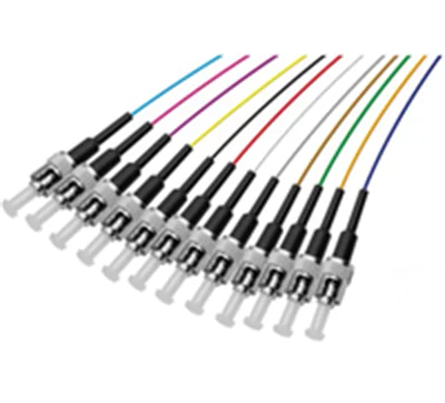 Exertis Connect LWL Faserpigtails farbig 12x Stecker OM3 Multimode St/UPC 2.0 m - Single- bzw.